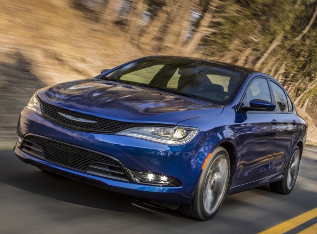 Chrysler 200 Atsauksmes Un Tehniskie Dati